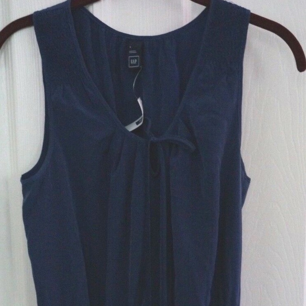 NWT Gap Smocked Dress